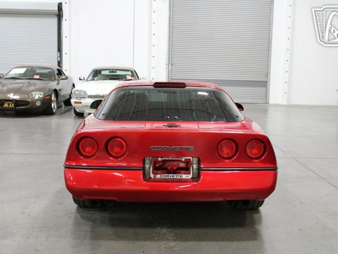 Used 1989 Chevrolet Corvette Coupe RWD image 17