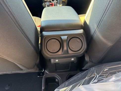 New 2026 Jeep Gladiator Sport image 20