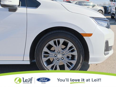 Used 2025 Honda Odyssey Touring image 10