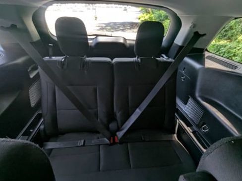 Used 2020 Ford Explorer XLT w/ Comfort Package AWD/4WD image 23