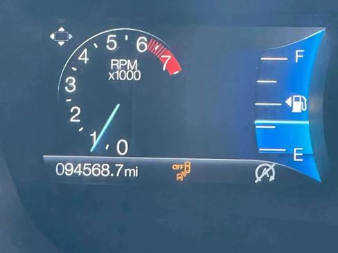 Used 2020 Ford Fusion SEL image 9