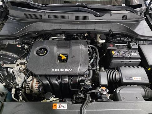 Used 2020 Hyundai Kona SE AWD/4WD image 26