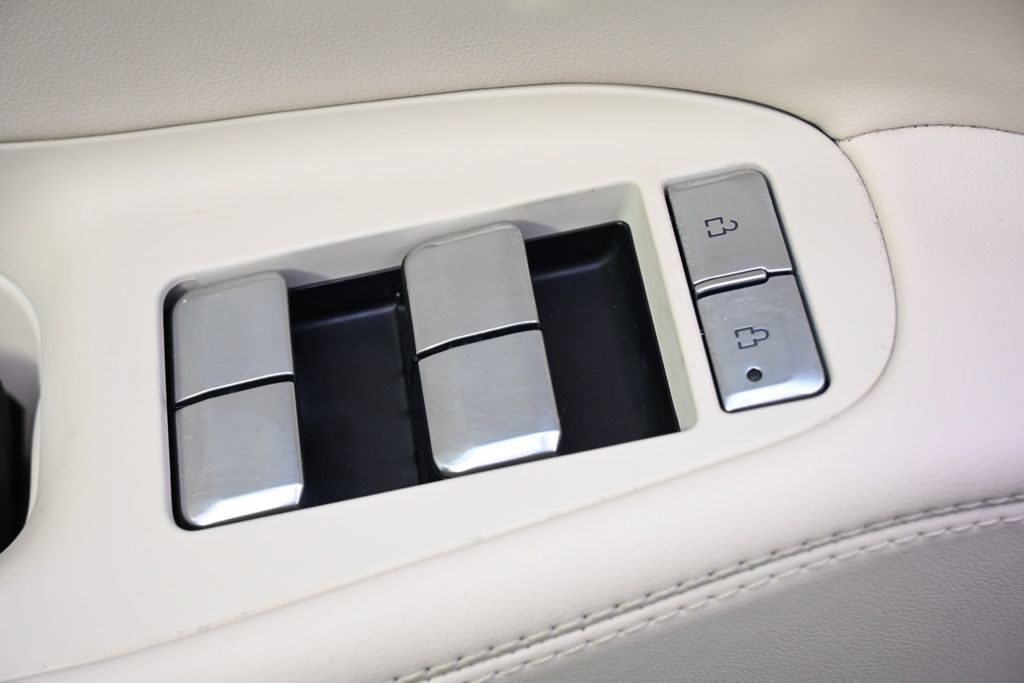 New 2027 Lincoln Navigator Reserve w/ Jet Appearance Package AWD/4WD image 24