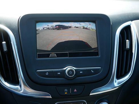 Used 2024 Chevrolet Equinox LT AWD/4WD image 18