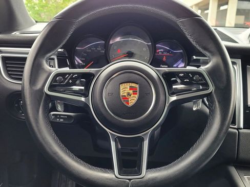 Used 2015 Porsche Macan S image 27