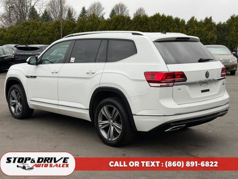 Used 2019 Volkswagen Atlas SE image 3