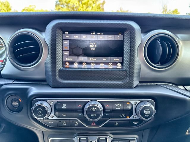 Used 2021 Jeep Gladiator Sport AWD/4WD image 16
