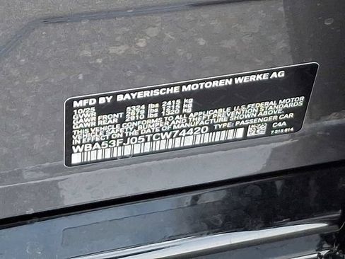 Certified 2026 BMW 530i xDrive w/ M Sport Package AWD/4WD image 19