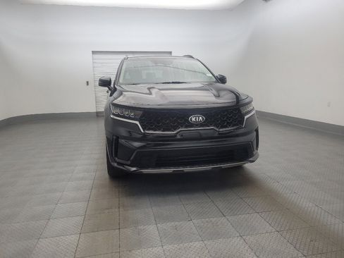 Used 2021 Kia Sorento S image 14