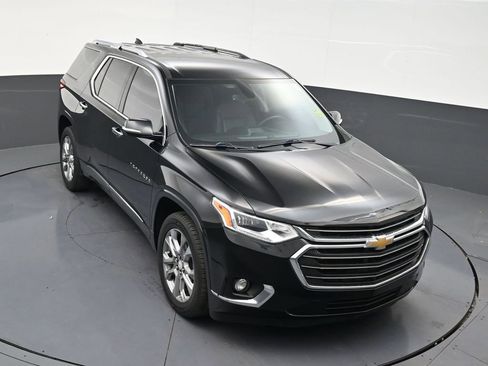 Used 2019 Chevrolet Traverse Premier FWD image 19