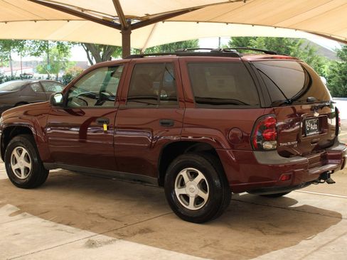 Used 2006 Chevrolet TrailBlazer LS w/ LS Preferred Equipment Group RWD image 7