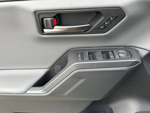 New 2026 Toyota RAV4 XSE AWD/4WD image 10