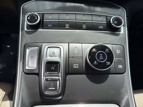 Used 2023 Hyundai Santa Fe SE AWD/4WD image 27