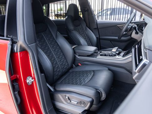 Used 2025 Audi RS Q8 performance AWD/4WD image 47