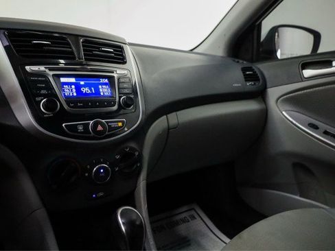 Used 2016 Hyundai Accent Sport image 13