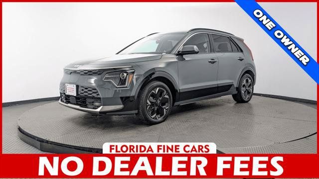 Used 2023 Kia Niro Wind w/ Wind Preserve Package FWD image 1