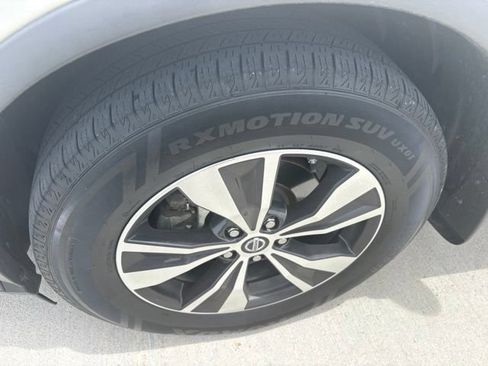 Used 2019 Nissan Murano S AWD/4WD image 9