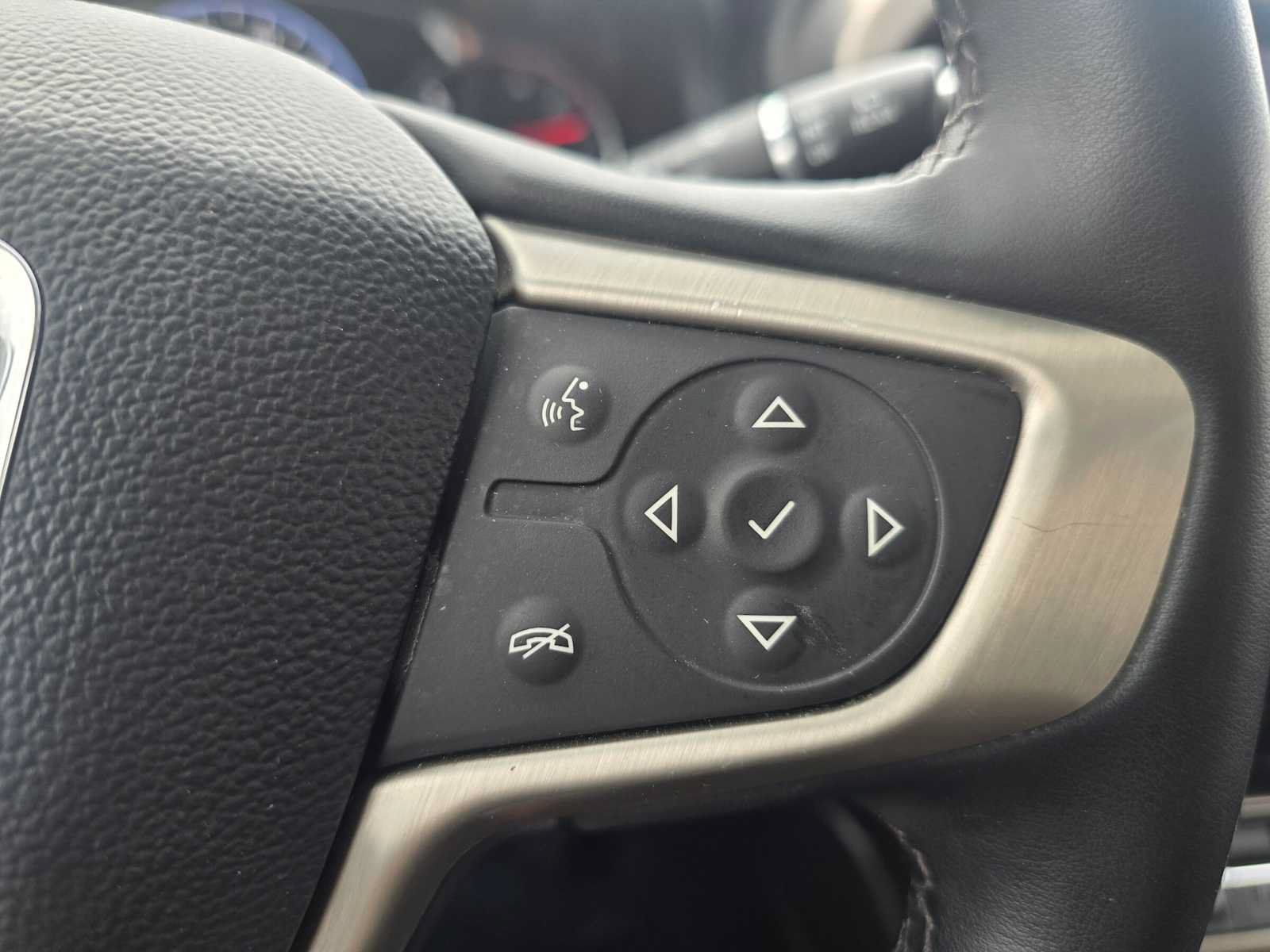 Used 2023 GMC Acadia Denali FWD image 32