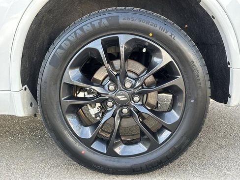 Used 2022 Dodge Durango GT image 13