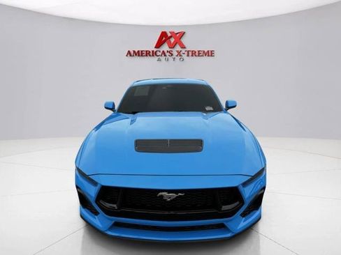 Used 2025 Ford Mustang GT RWD image 10