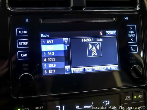 Used 2019 Toyota Prius XLE AWD/4WD image 15