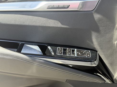 Used 2025 Cadillac Escalade Premium Luxury w/ Touring Package image 20