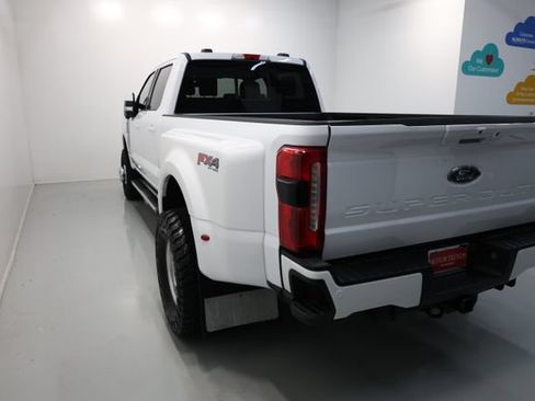 Used 2023 Ford F350 Lariat w/ FX4 Off-Road Package AWD/4WD image 66