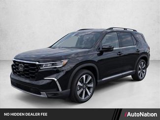 Used 2024 Honda Pilot Touring video 1