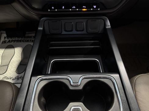Used 2015 Chevrolet Silverado 2500 LTZ w/ Duramax Plus Package AWD/4WD image 18