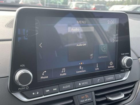 New 2025 Nissan Altima 2.5 SV image 26