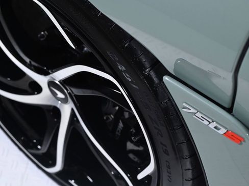 New 2026 McLaren 750S Spider image 21