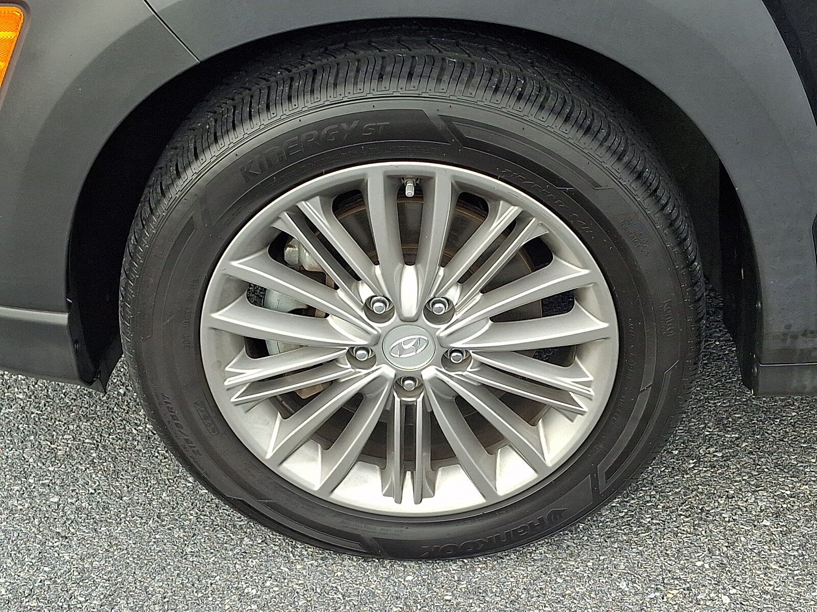 Used 2018 Hyundai Kona SEL AWD/4WD image 9