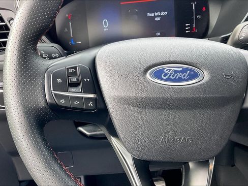 Used 2024 Ford Escape ST-Line image 16