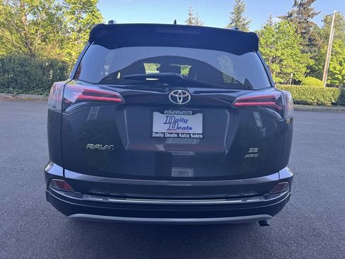 Used 2017 Toyota RAV4 SE AWD/4WD image 9