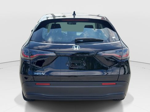 Used 2024 Honda HR-V LX image 6