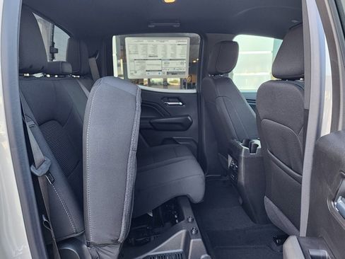 New 2026 GMC Canyon Elevation w/ Convenience Package image 43