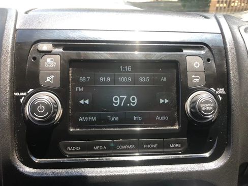 Used 2017 RAM ProMaster 1500 FWD image 17