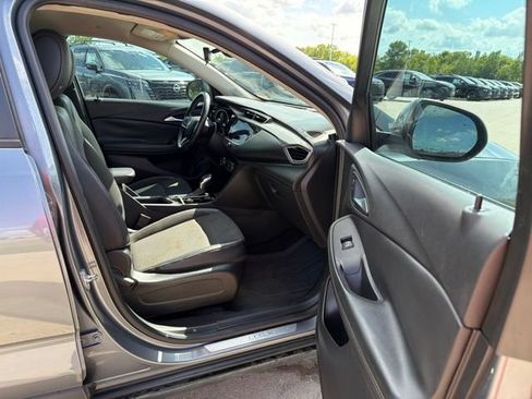 Used 2020 Buick Encore GX Select FWD image 19