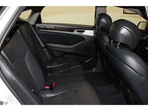 Used 2018 Genesis G80 3.8 image 24