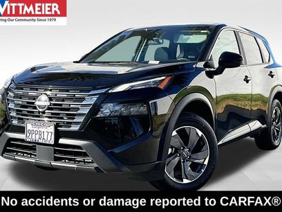 Used 2025 Nissan Rogue SV