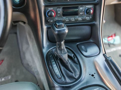 Used 1999 Chevrolet Corvette Coupe w/ Memory Pkg image 41