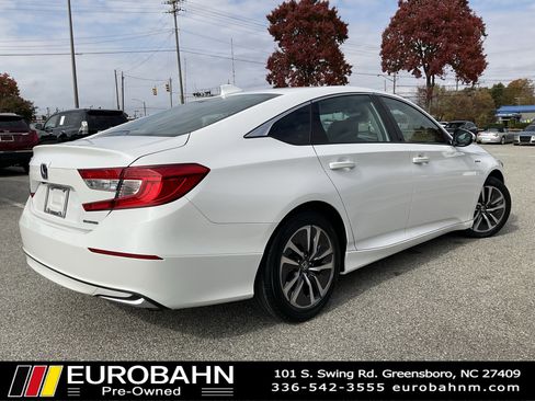 Used 2021 Honda Accord image 5