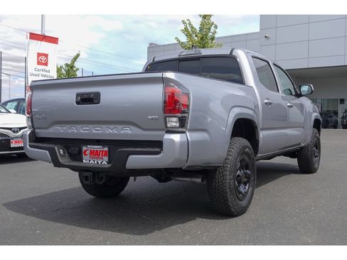 Used 2021 Toyota Tacoma SR AWD/4WD image 3
