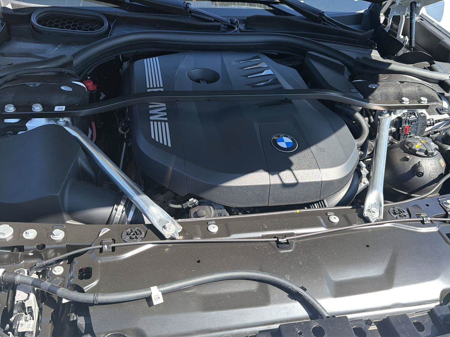 New 2027 BMW 740i RWD image 38