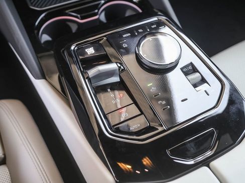 New 2026 BMW 530i RWD image 16