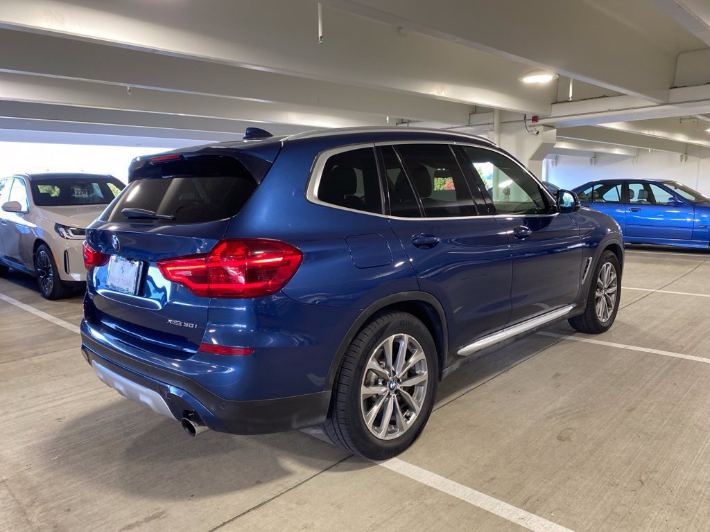 Used 2019 BMW X3 xDrive30i w/ Driving Assistance Package AWD/4WD image 7