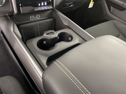 New 2026 RAM 1500 Big Horn AWD/4WD image 29