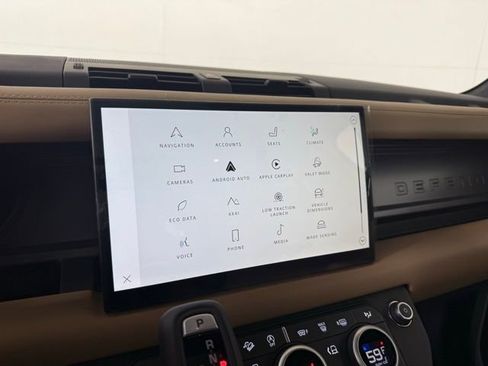 New 2025 Land Rover Defender 110 V8 image 31