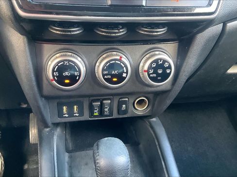 Used 2021 Mitsubishi Outlander Sport SE FWD image 28