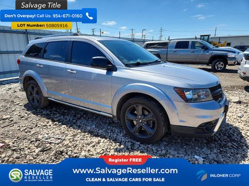 Used 2018 Dodge Journey Crossroad w/ Popular Equipment Group FWD image 5
